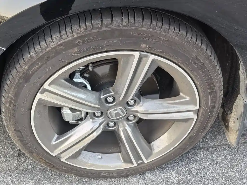 Honda Accord 2025