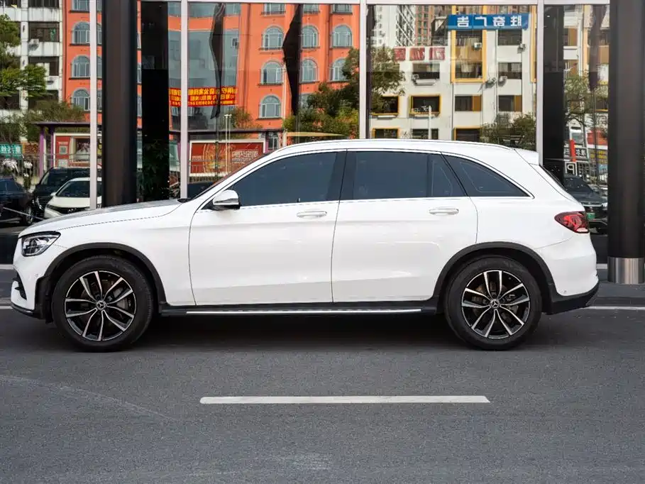 Mercedes-Benz GLC 2021