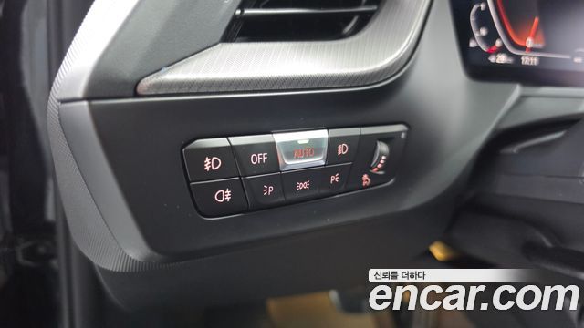 BMW 1 серии 2023