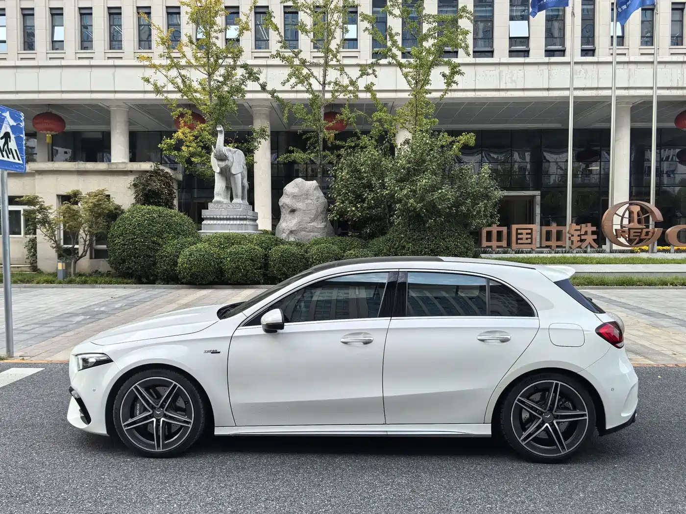 Mercedes-Benz A-Класс 2021
