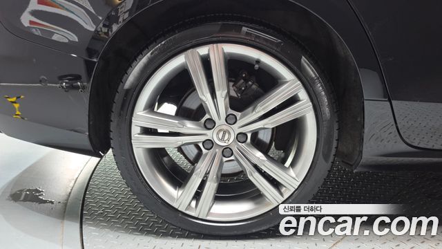 Volvo S60 2022
