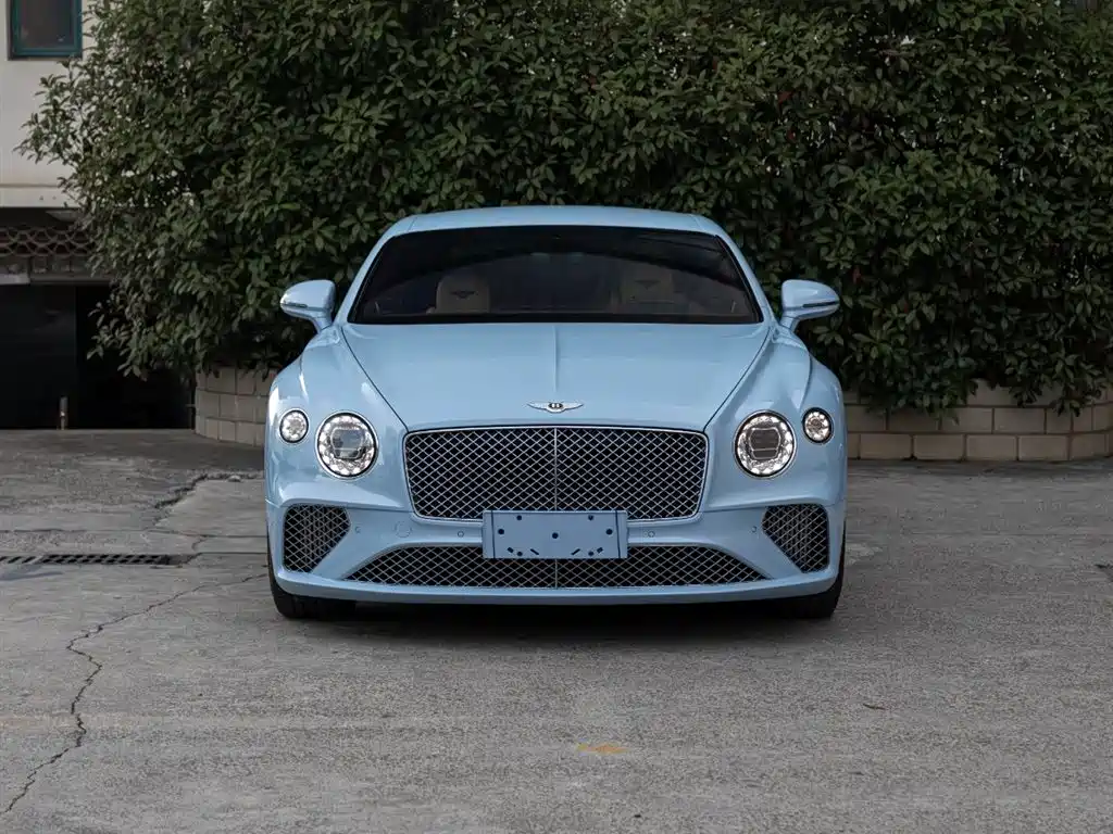 Bentley Continental 2021