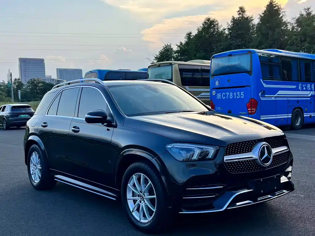 Mercedes-Benz GLE 2021