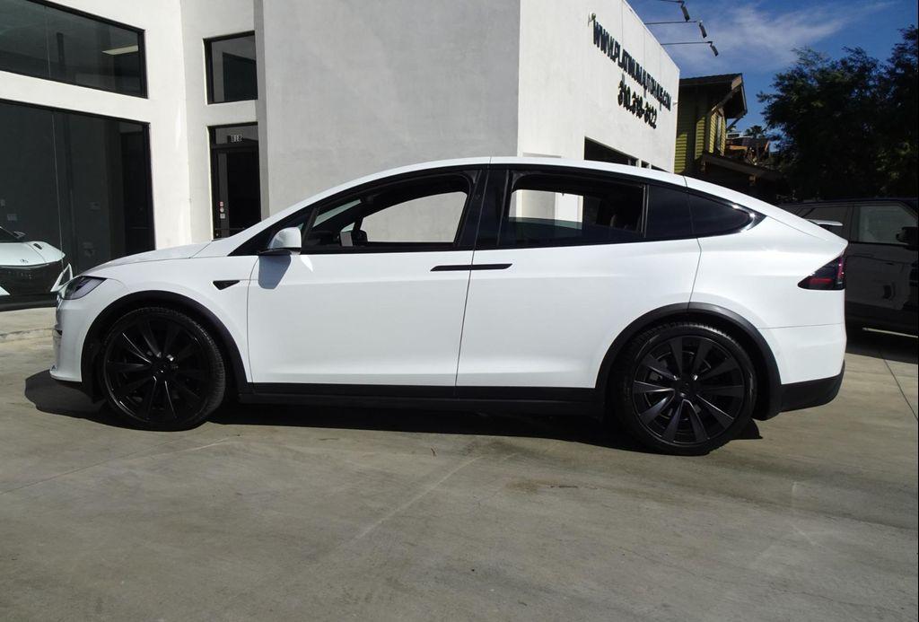 Tesla Model X 2023