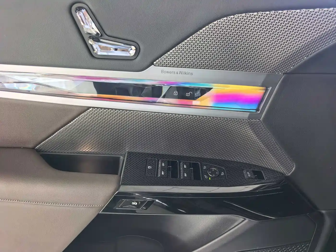 BMW i7 2025