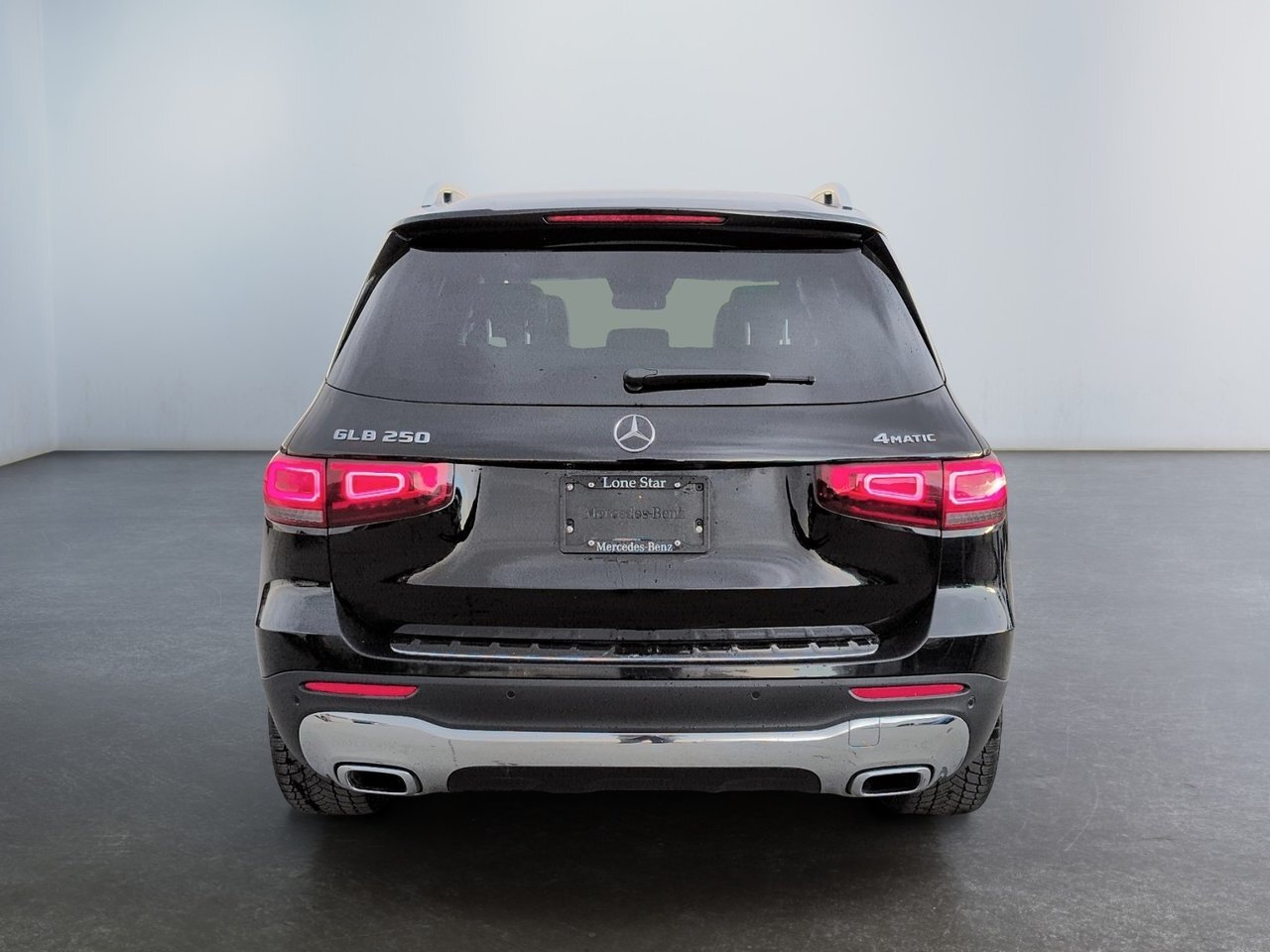 Mercedes-Benz GLB 2023