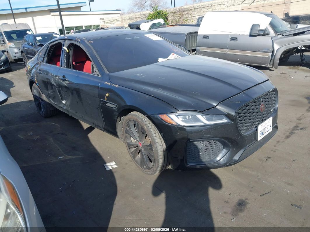 Jaguar XF 2021