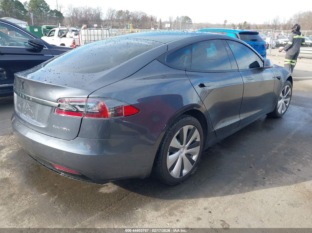 Tesla Model S 2021