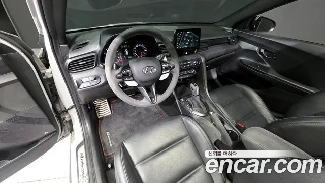 Hyundai Veloster 2020