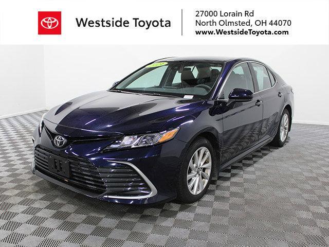 Toyota Camry 2021
