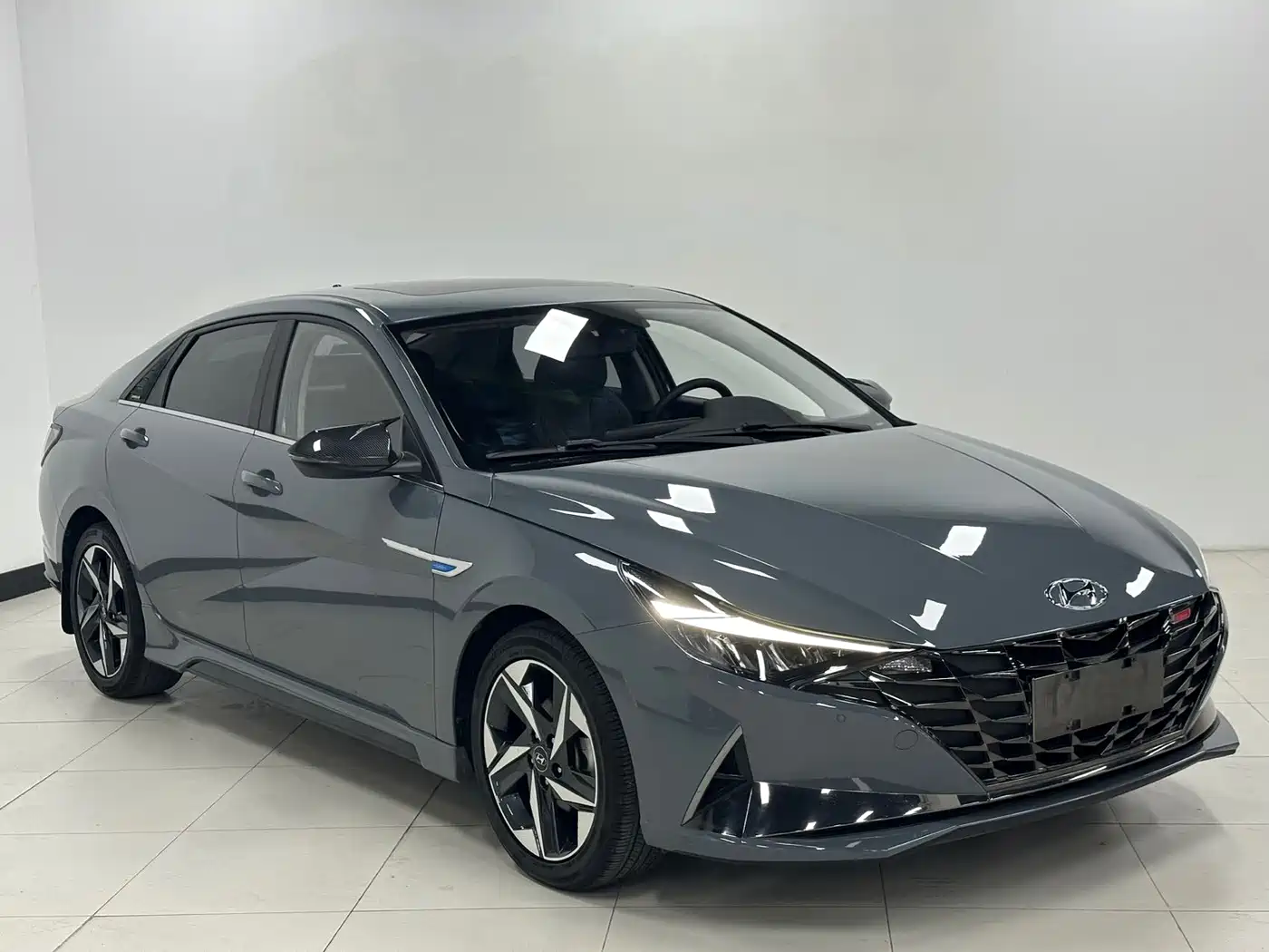 Hyundai Elantra 2022