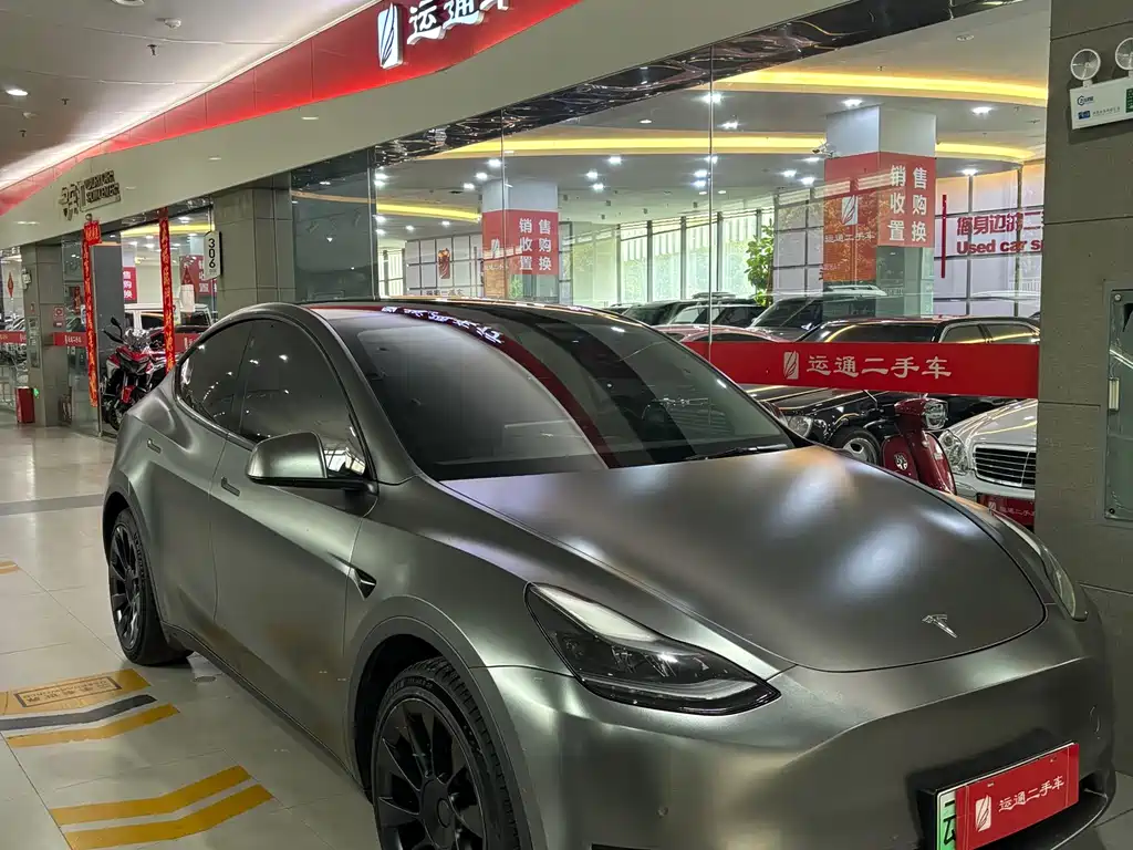 Tesla Model Y 2022