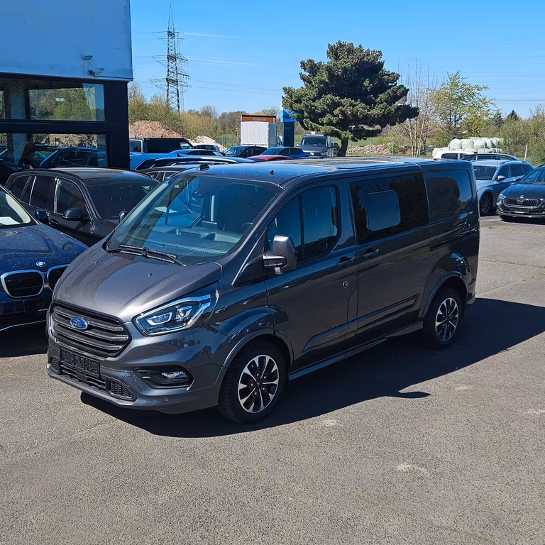 Ford Tourneo Custom 2021