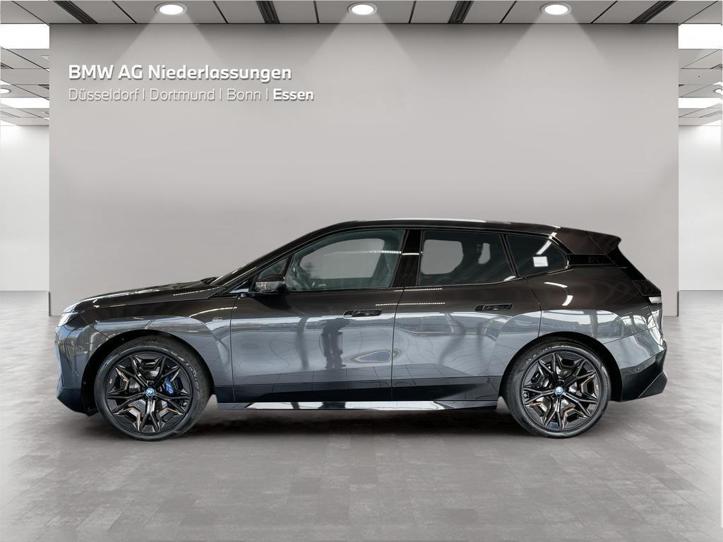 BMW iX 2023