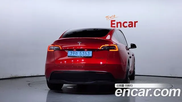 Tesla Model Y 2021