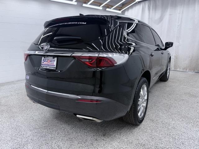 Buick Enclave 2023