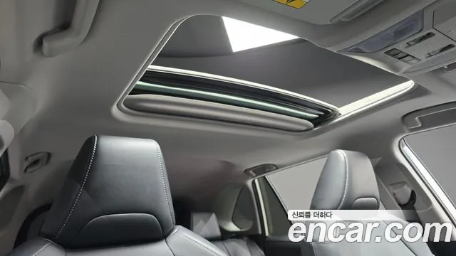 Toyota RAV4 2021