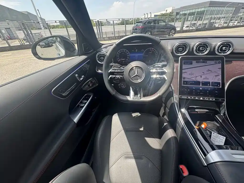 Mercedes-Benz C-Класс 2025