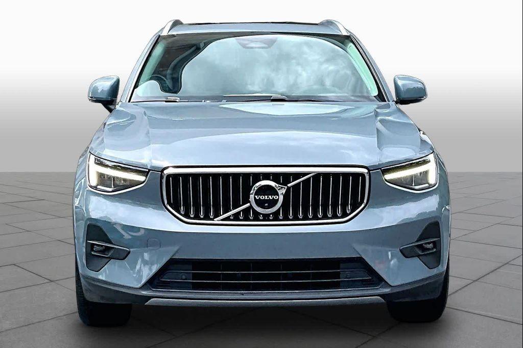Volvo XC40 2023