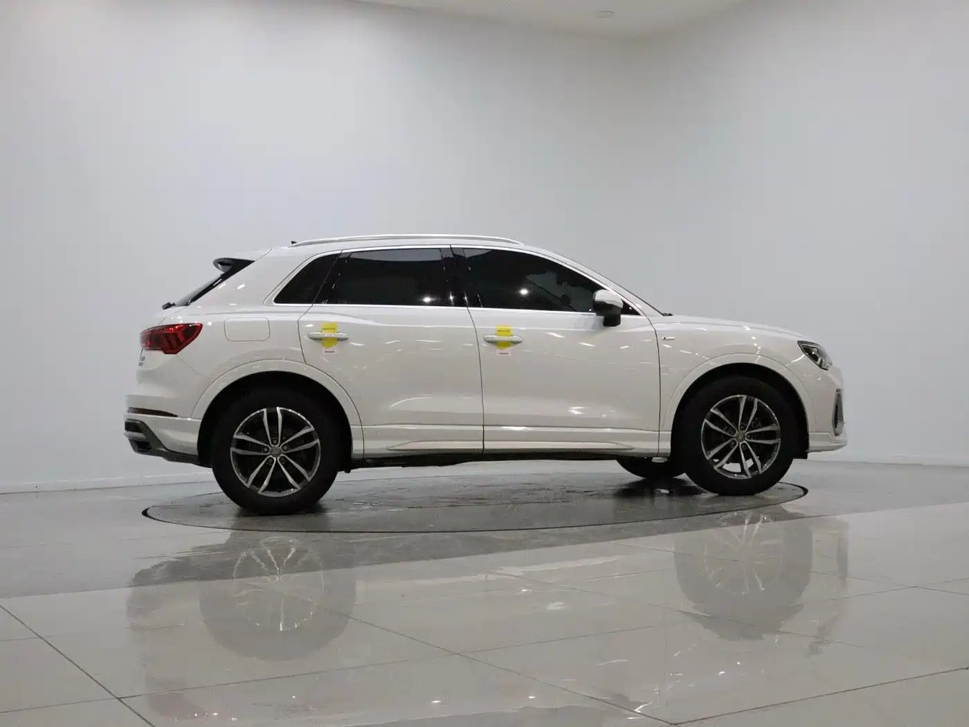 Audi Q3 2021