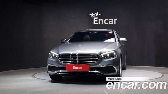 Mercedes-Benz E-Класс 2023