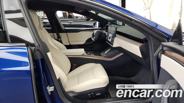 Tesla Model S 2024