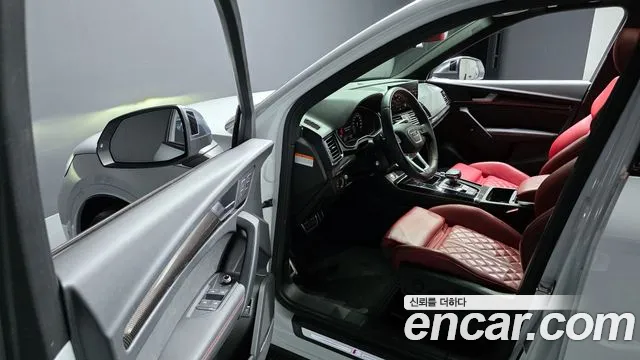 Audi SQ5 2022