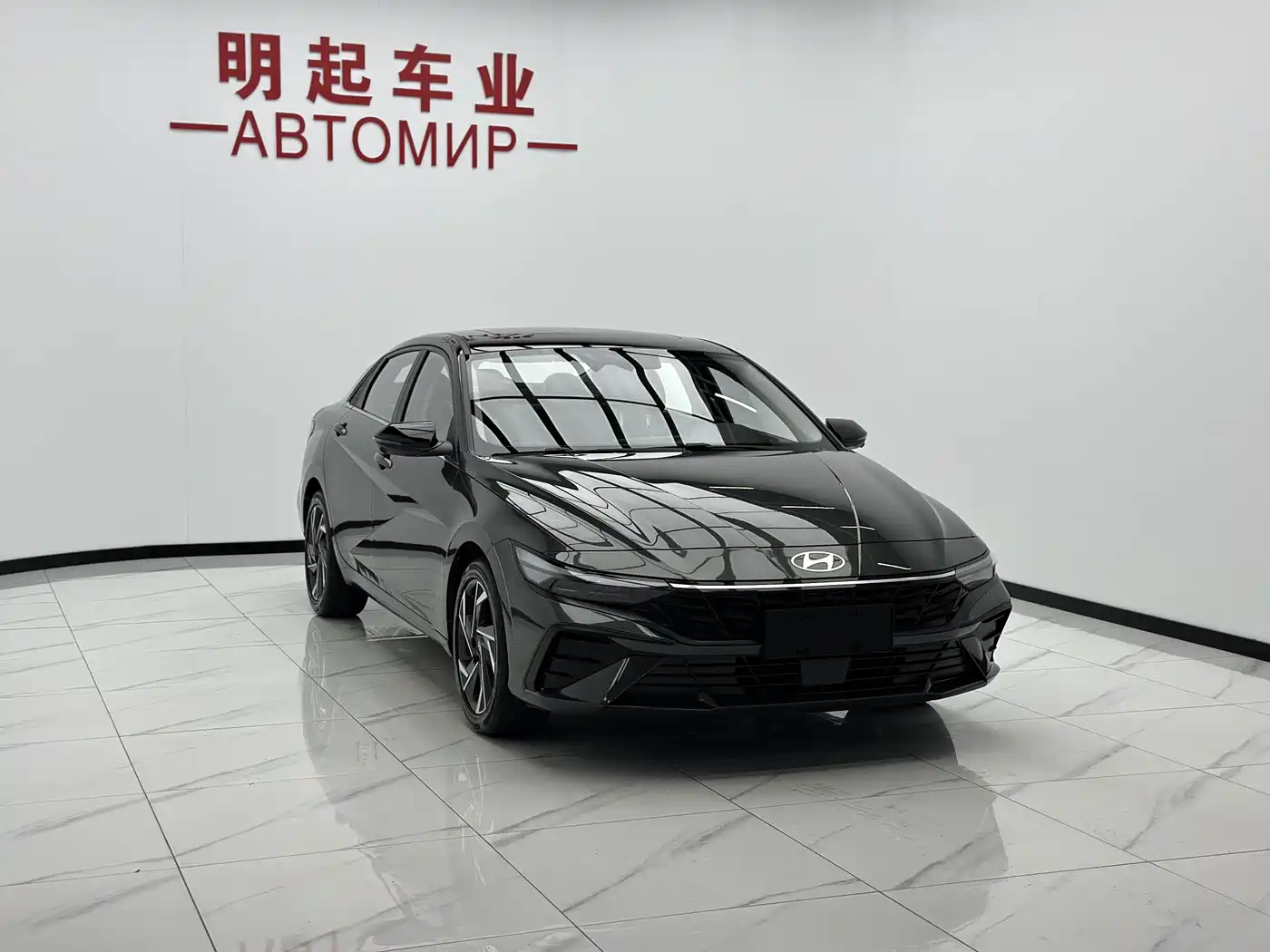 Hyundai Elantra 2023