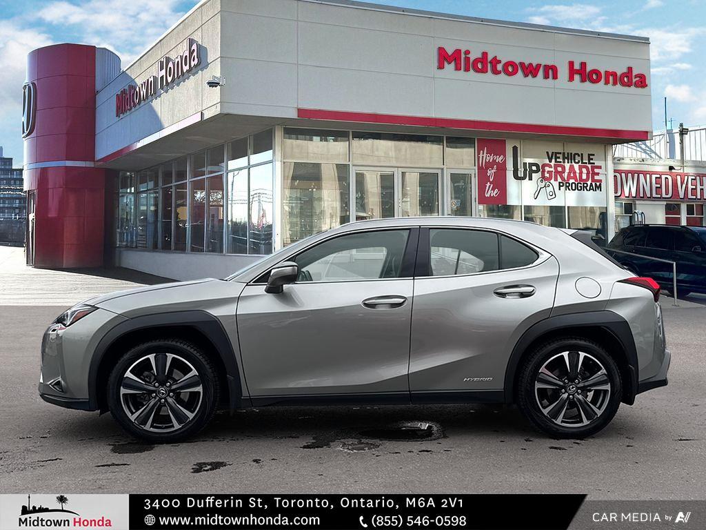 Lexus UX 2021