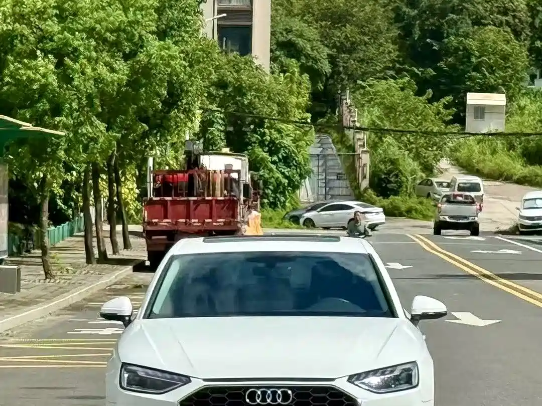 Audi A4 2021
