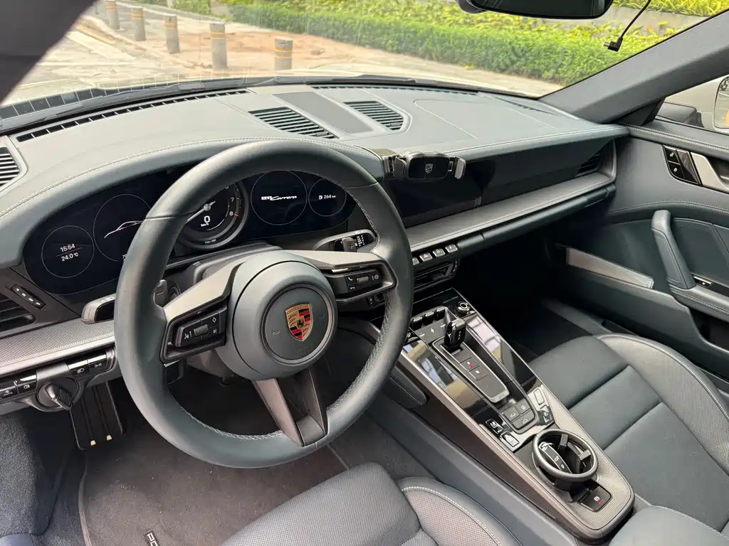 Porsche 911 2021