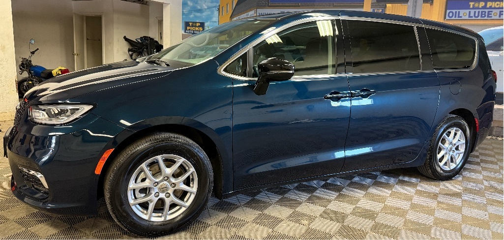 Chrysler Pacifica 2024