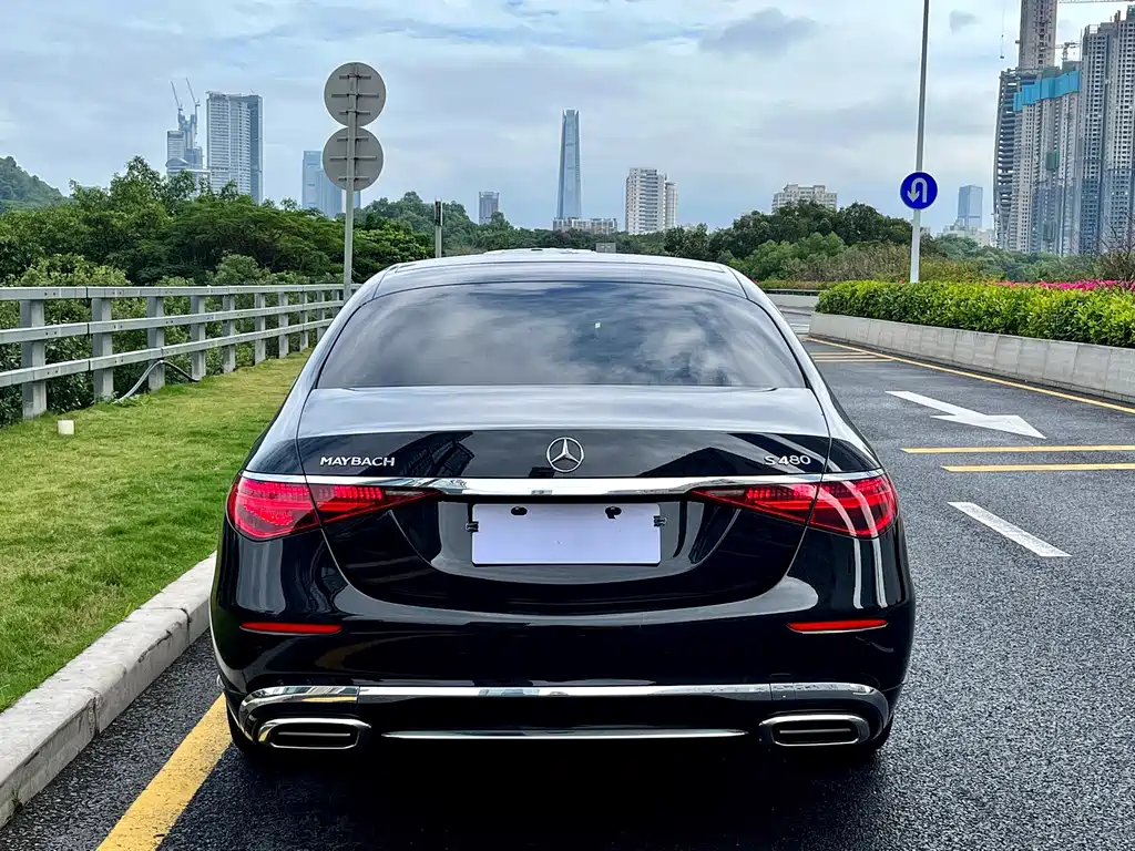 Mercedes-Benz Maybach S-Класс 2023