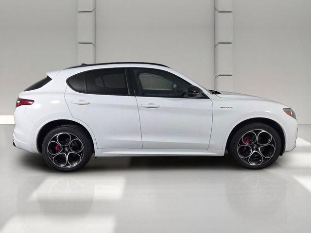 Alfa Romeo Stelvio 2023