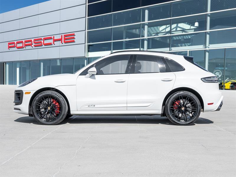 Porsche Macan 2025
