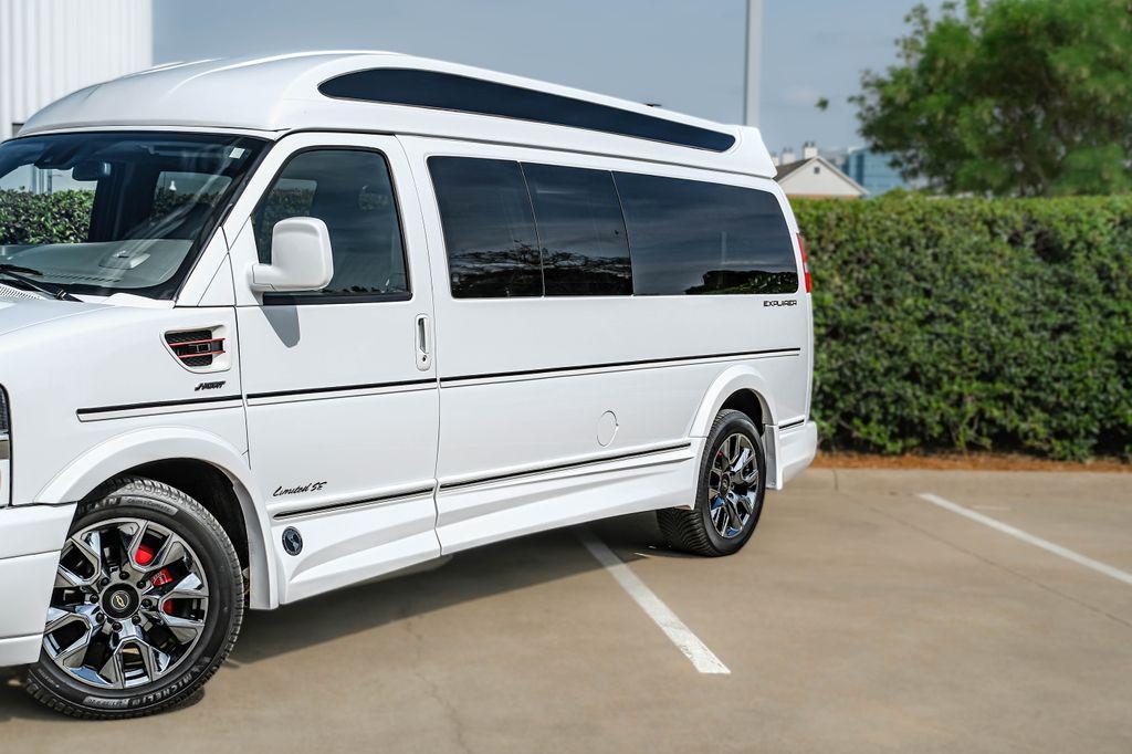 Chevrolet Express 2025