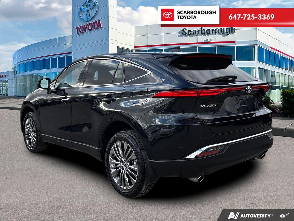 Toyota Venza 2024