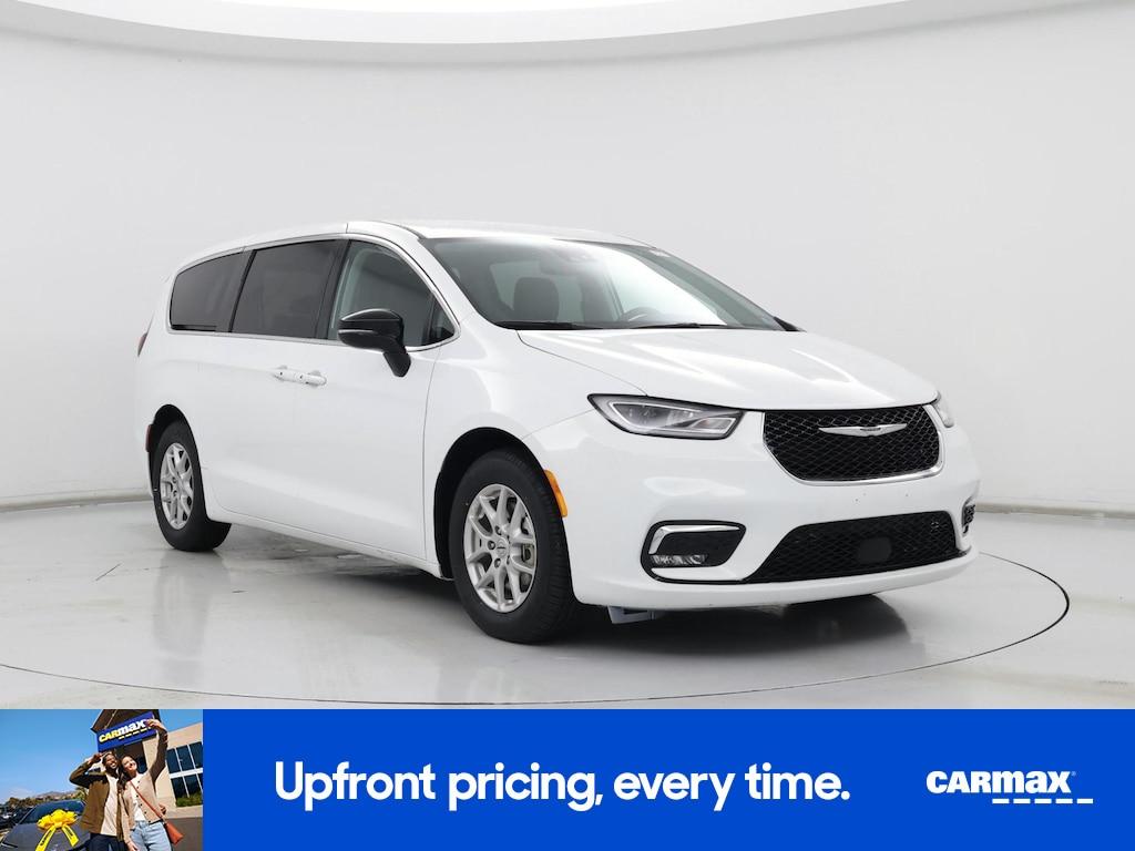 Chrysler Pacifica 2024