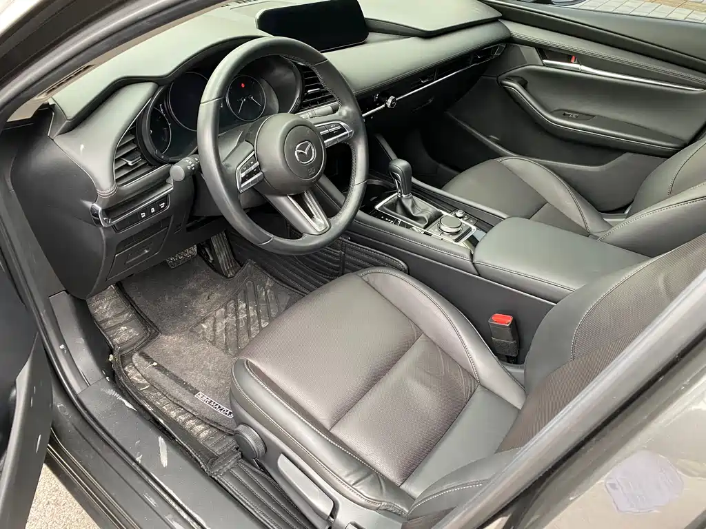 Mazda 3 2023