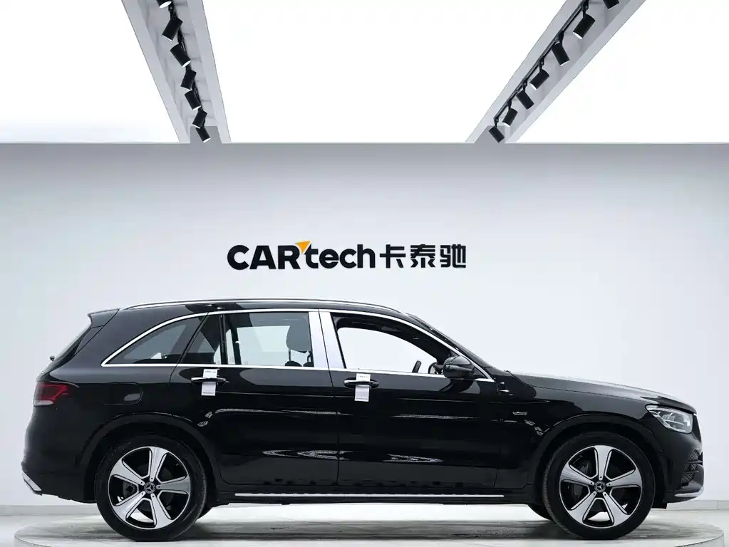 Mercedes-Benz GLC 2022
