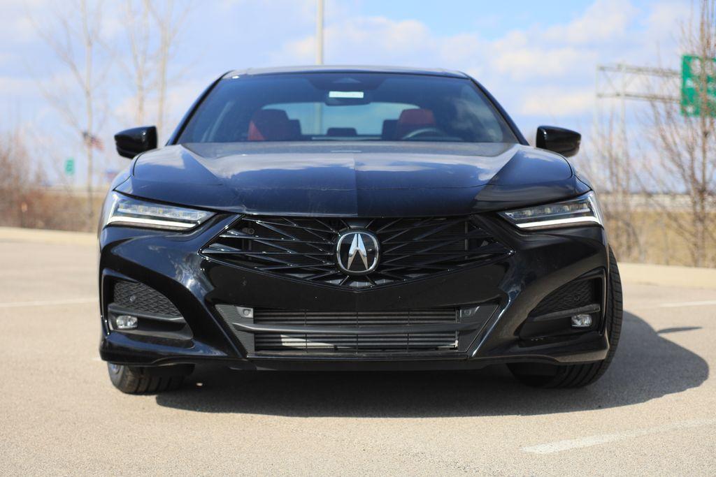 Acura TLX 2025
