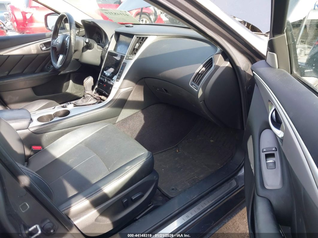 Infiniti Q50 2022