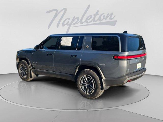 Rivian R1S 2025