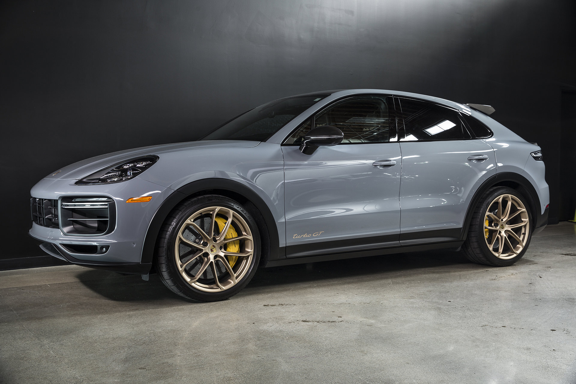 Porsche Cayenne 2022