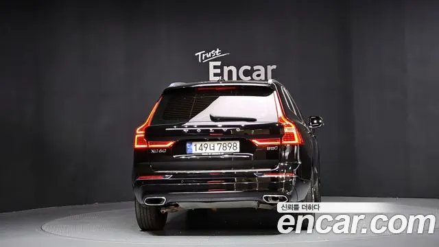 Volvo XC60 2021