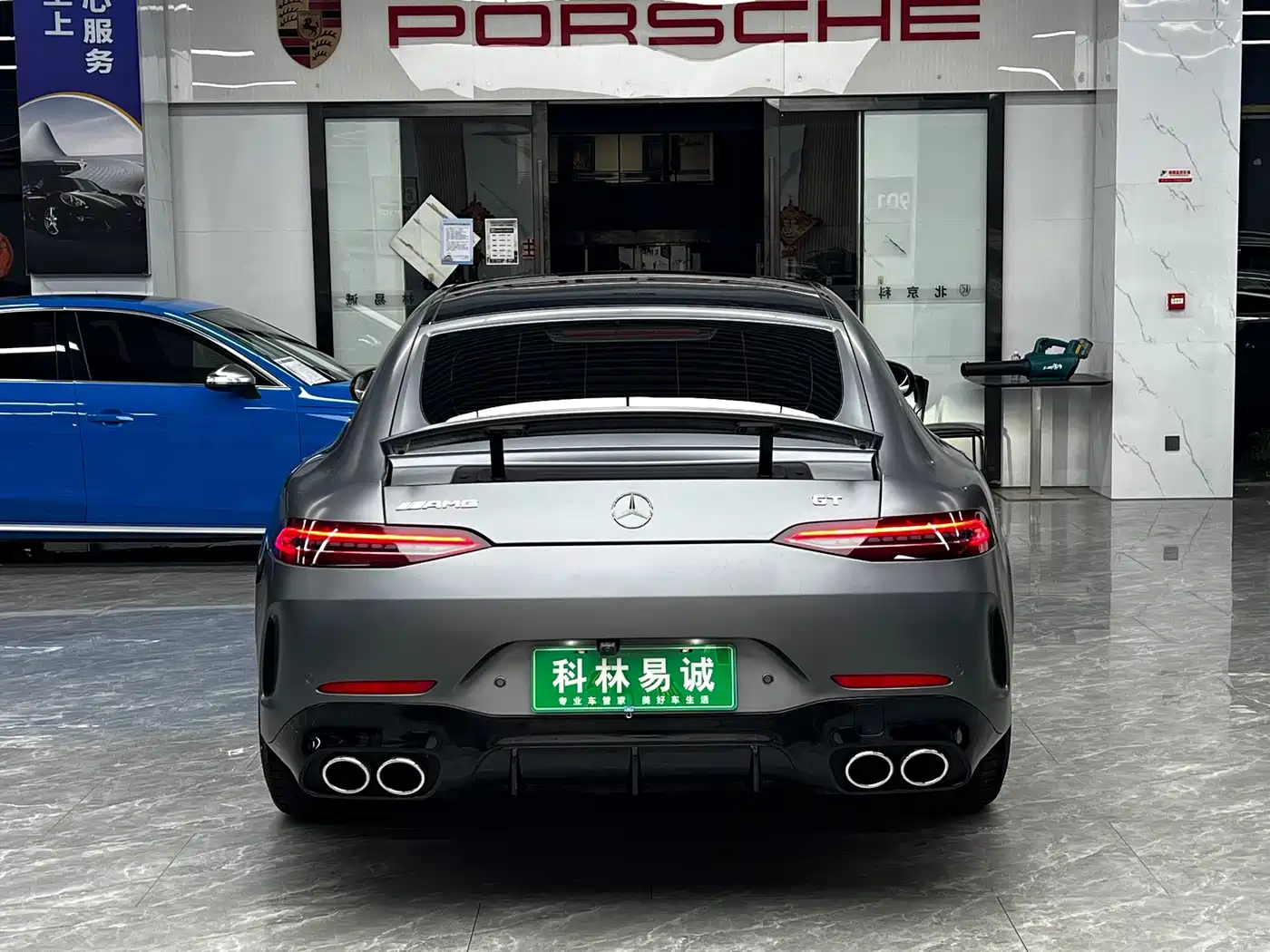 Mercedes-Benz AMG GT 2025