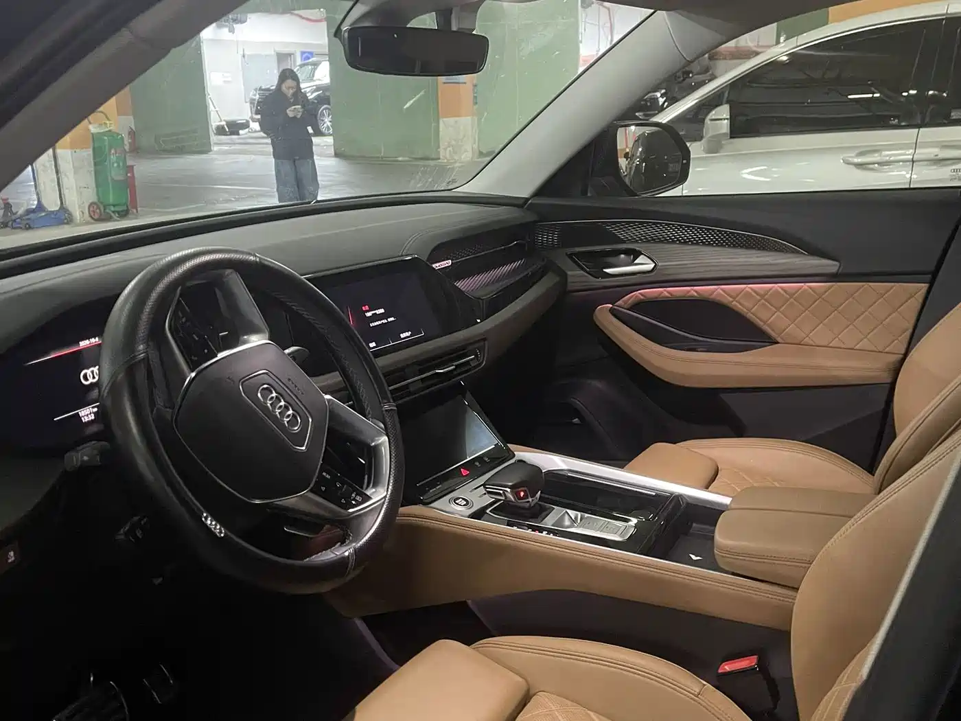 Audi Q6 2024