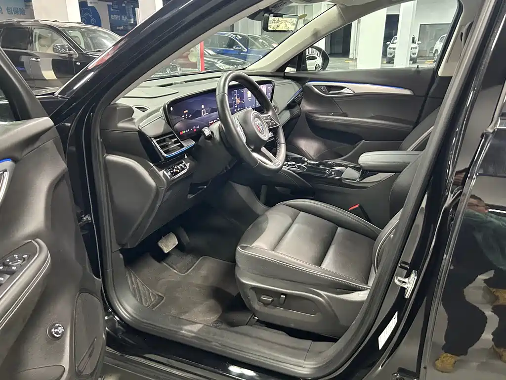 Buick Enclave 2024