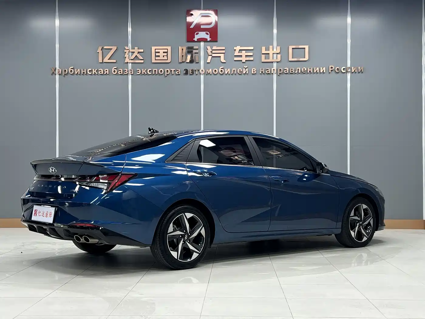 Hyundai Elantra 2023