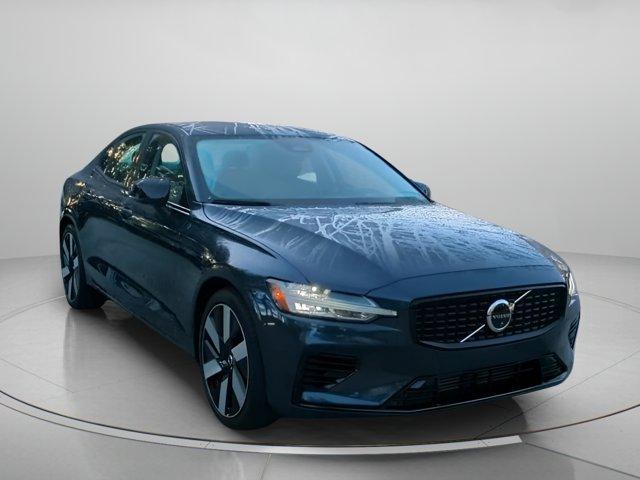Volvo S60 2024